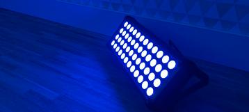 RGB DMX flood/wash light beschikbaar voor biedingen