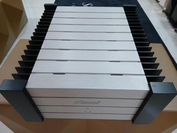 Classé CA-401 Eindversterker  beschikbaar voor biedingen