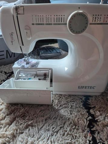Naaimachine lifetec beschikbaar voor biedingen