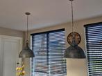 2 hanglampen, Huis en Inrichting, Ophalen of Verzenden, Metaal, Minder dan 50 cm, Landelijk