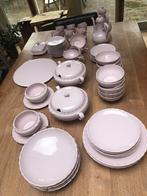 71-delig servies Hutschenreuther Tirschenreuth exclusief, Ophalen of Verzenden, Nieuw, Porselein, Compleet servies