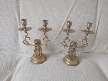 Amsterdamse kandelaars twee toppers van bronzen leeuwen  beschikbaar voor biedingen