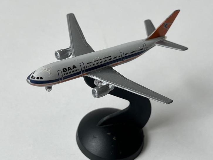 Schabak 1:600 - Airbus A300, Verzamelen, Luchtvaart en Vliegtuigspotten, Zo goed als nieuw, Schaalmodel, Ophalen of Verzenden