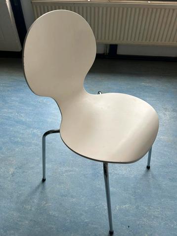 Vlinder stoelen Wit. beschikbaar voor biedingen