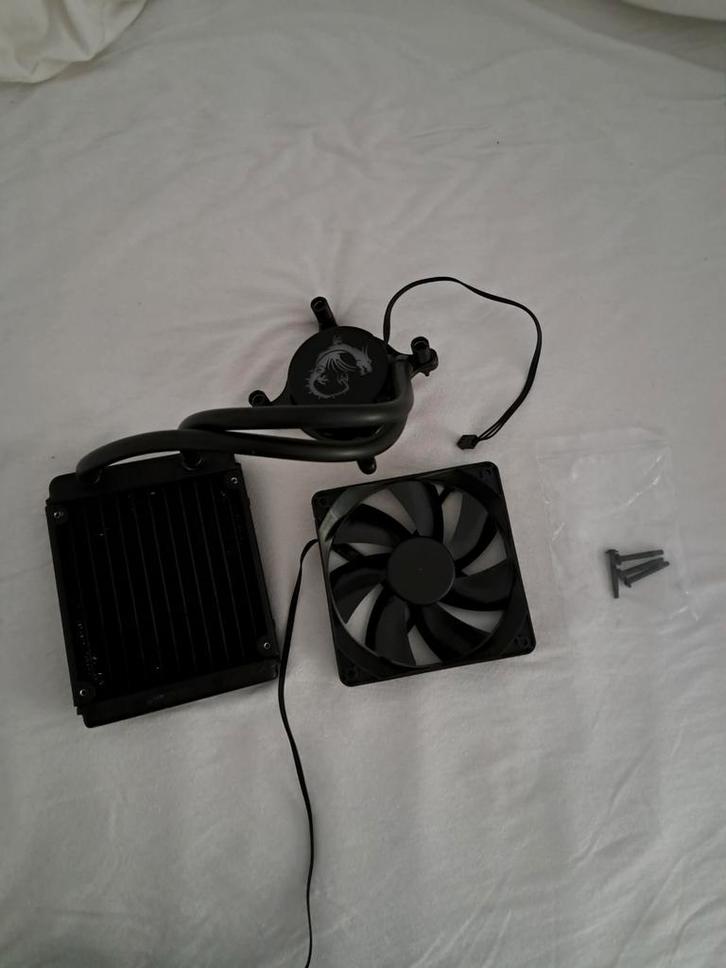 MSI 550 LED Asatek 120mm AIO CPU Koeler, Computers en Software, Pc speakers, Gebruikt, Overige typen, Ophalen of Verzenden