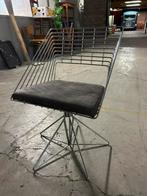 Cube wire chair, verner pantone. Mint conditie, Huis en Inrichting, Stoelen, Ophalen, Zo goed als nieuw, Grijs, Eén