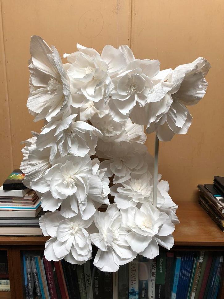 Bruiloftsdecoratie 2 grote center of bar pieces + bloemen, Huis en Inrichting, Woonaccessoires | Kunstplanten en Kunstbloemen