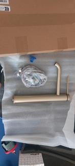 Gloednieuwe hoge kraan wastafel of keuken GOUD EN ZWART RVS, Zwart, Nieuw, Ophalen of Verzenden, Minder dan 100 cm