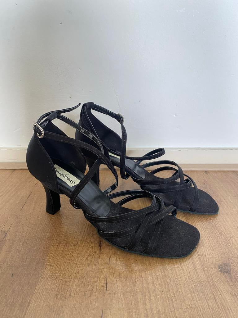 Elegante zwarte dansschoenen maat 42, Ophalen of Verzenden, Gedragen, Zwart, Dansschoenen