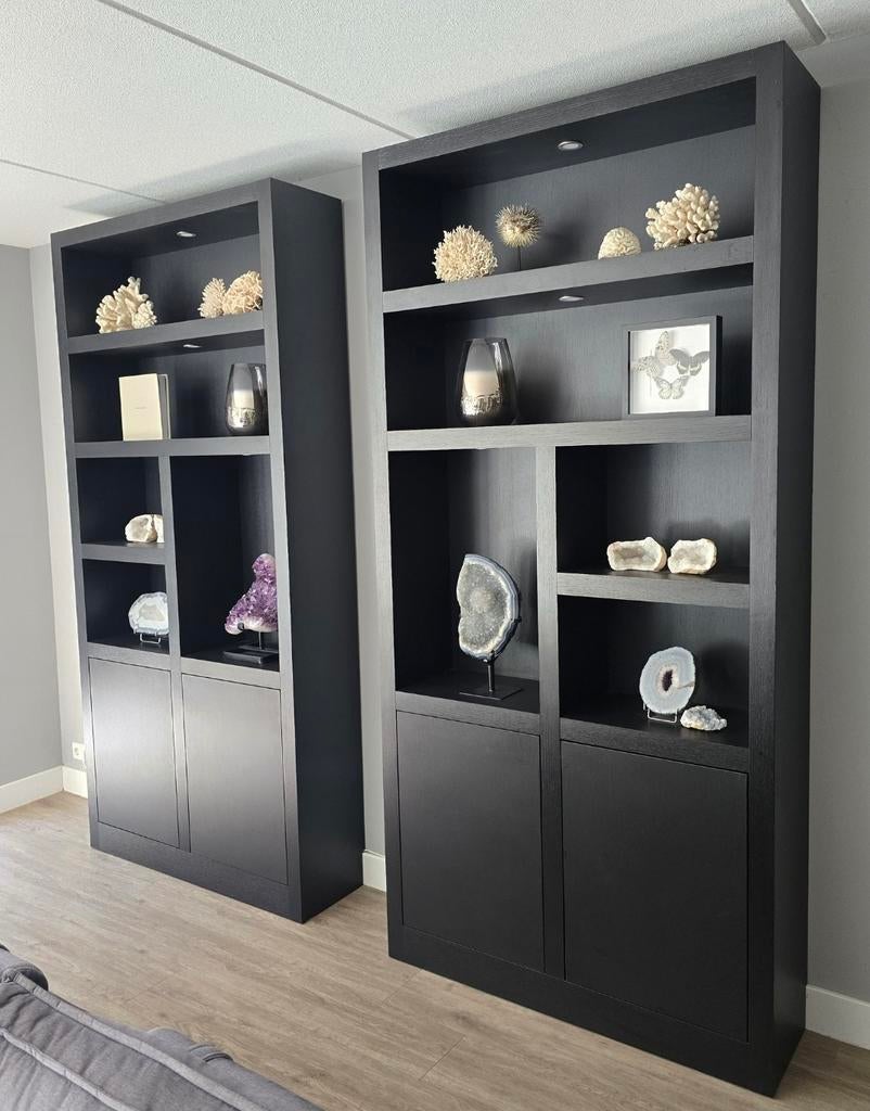 2 prachtige vakkenkasten, Met deur(en), 200 cm of meer, Ophalen of Verzenden, Zo goed als nieuw