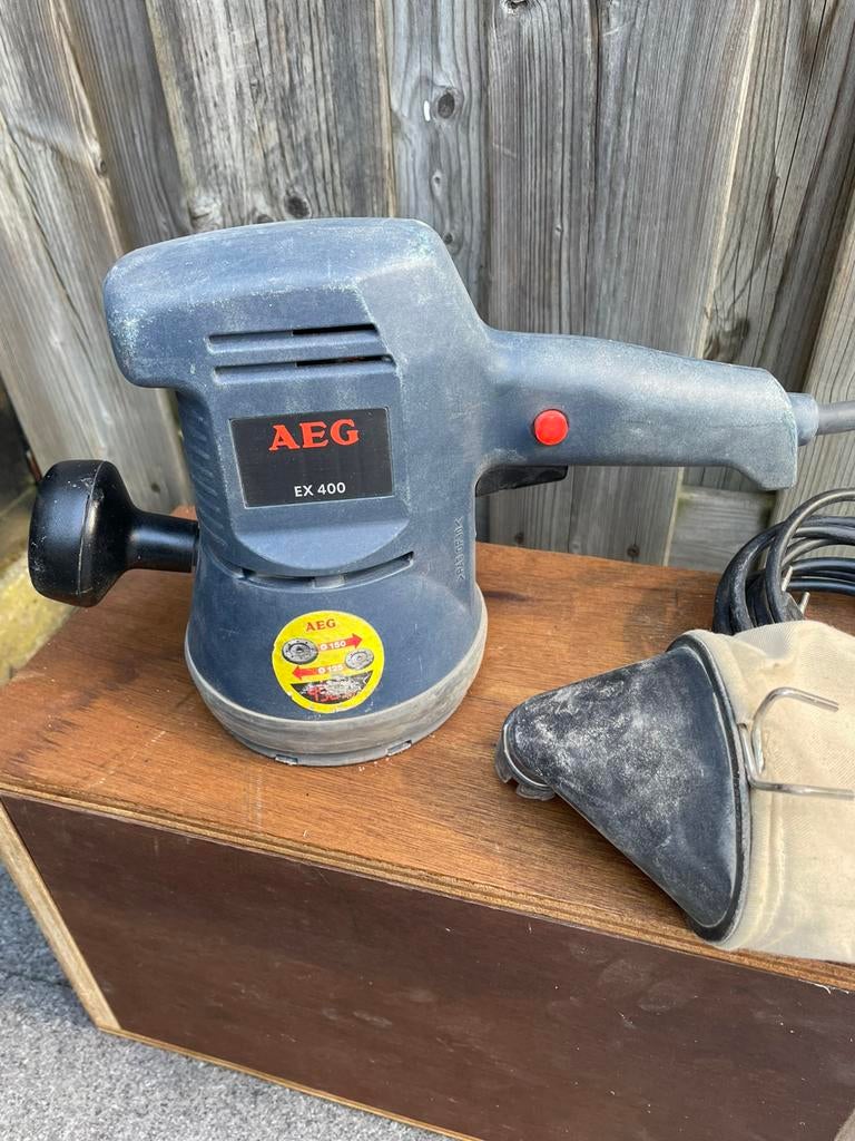 AEG  EX 400  schuurmachine profi, Doe-het-zelf en Verbouw, Ophalen of Verzenden, Gebruikt, Minder dan 600 watt, Excentrische schuurmachine
