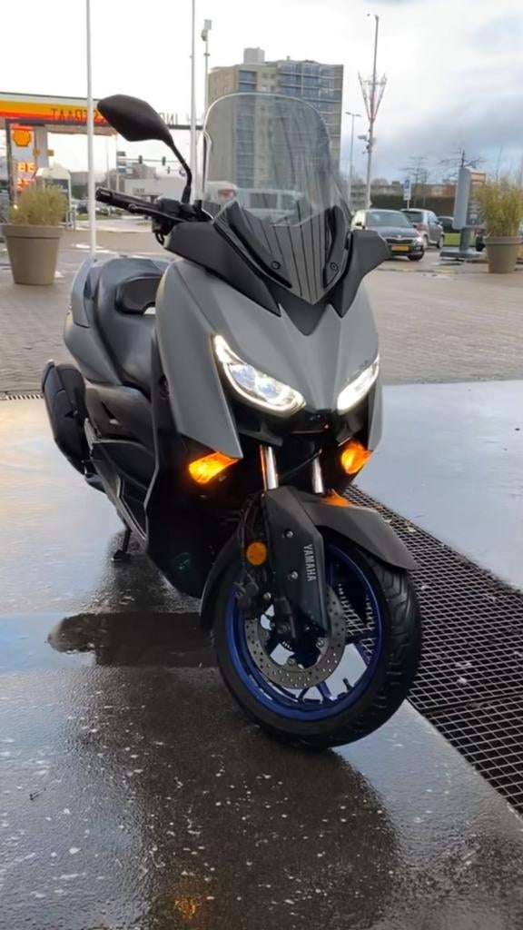 Yamaha XMAX 125 (2021) schade - onderdelen of compleet
