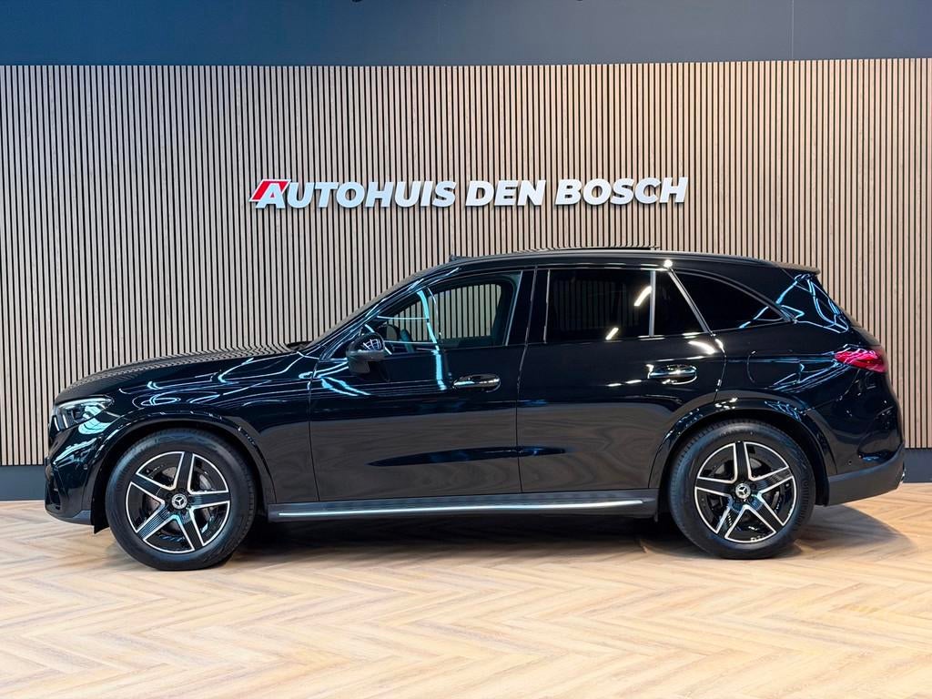 Mercedes-Benz GLC-klasse 400e 4MATIC AMG Line 381PK - Pano, Auto's, Mercedes-Benz, Automaat, Gebruikt, Zwart, Plug-in hybride