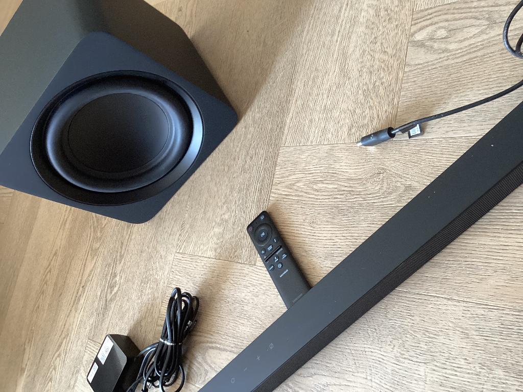 Samsung soundbar., Ophalen, Met externe subwoofer, Zo goed als nieuw