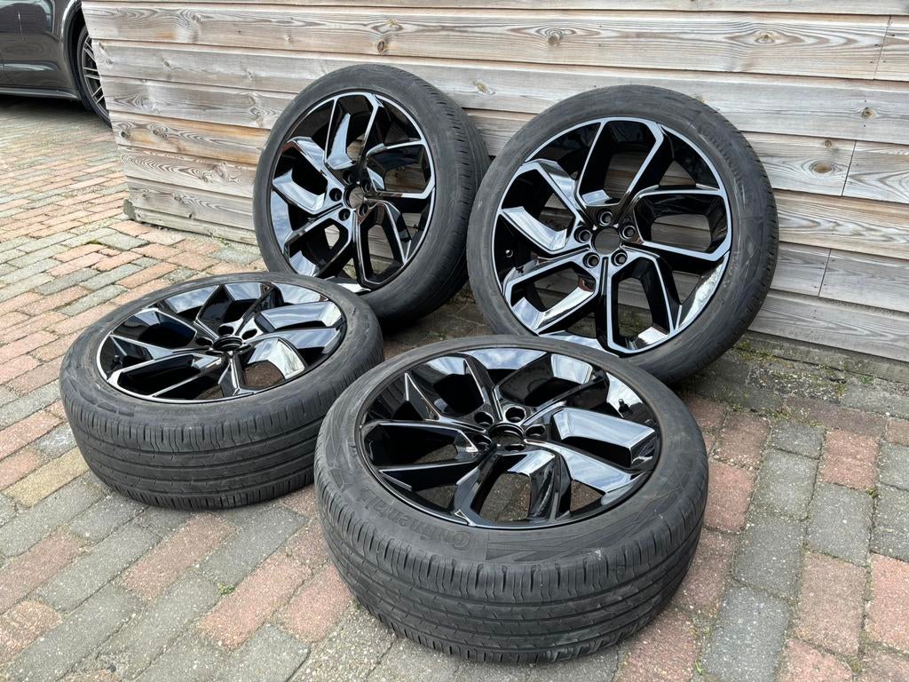 20 inch Lynk en Co velgen! Hoogglanszwart  Lynk&co, Auto-onderdelen, Banden en Velgen, Ophalen, Gebruikt, Banden en Velgen, 235 mm