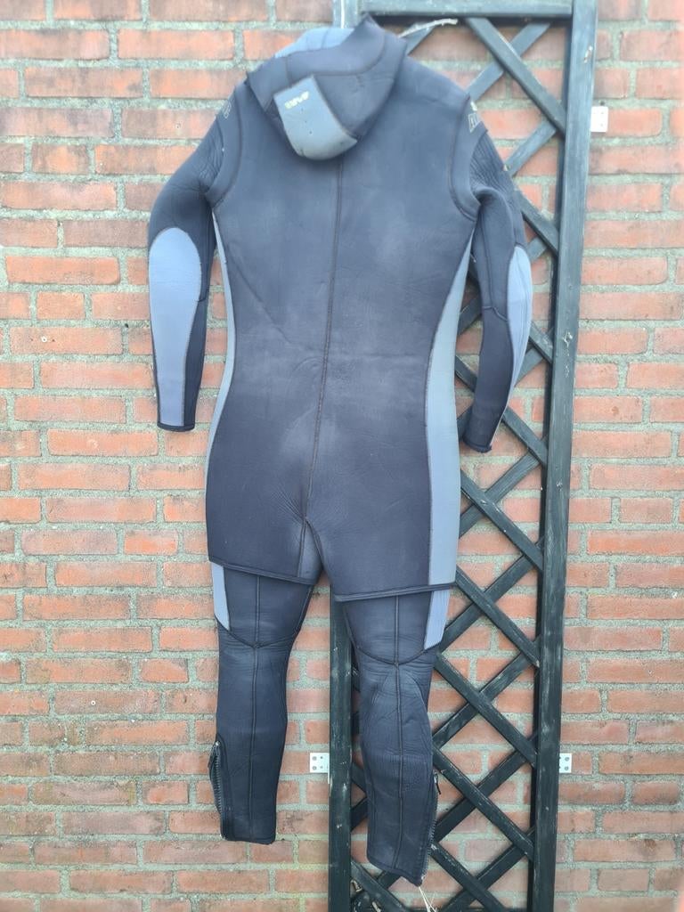 Bare duikpak 7mm met shorty maat LT/GL, Ophalen, Duikpak