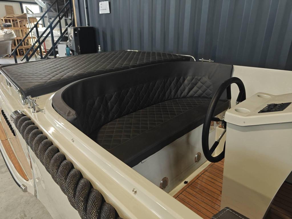 Nieuwe Elegance 635 Tendersloep - 60 pk Suzuki | Vaarklaar, Nieuw