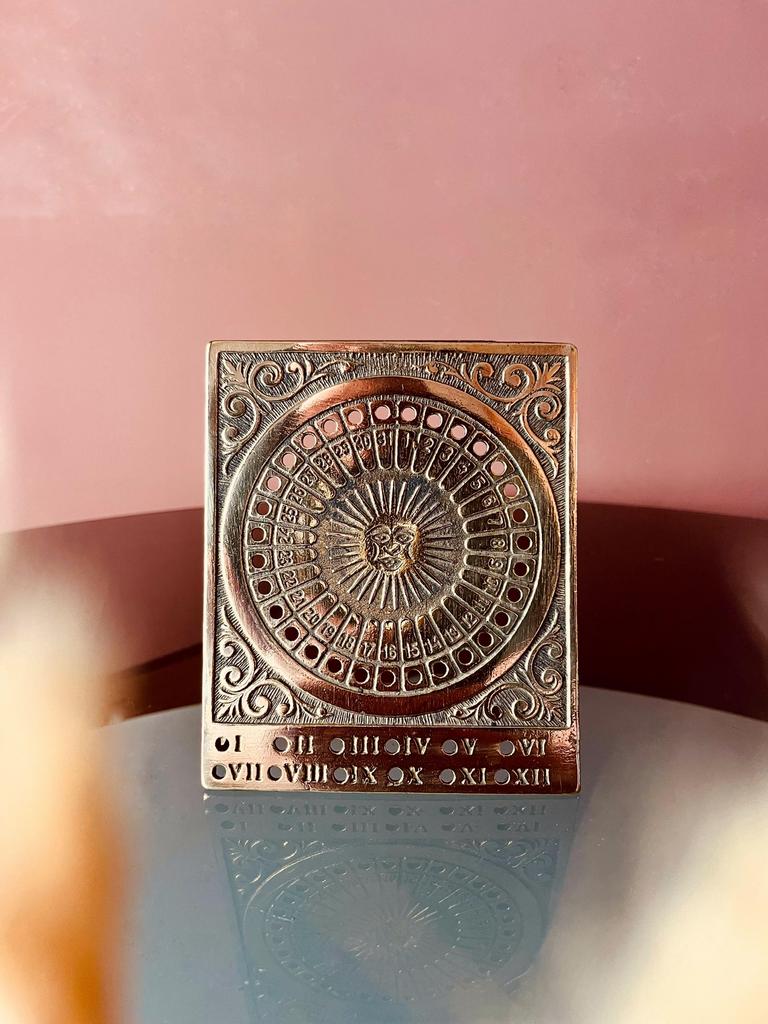 ️MESSING ZONNEKALENDER️, Antiek en Kunst, Ophalen of Verzenden