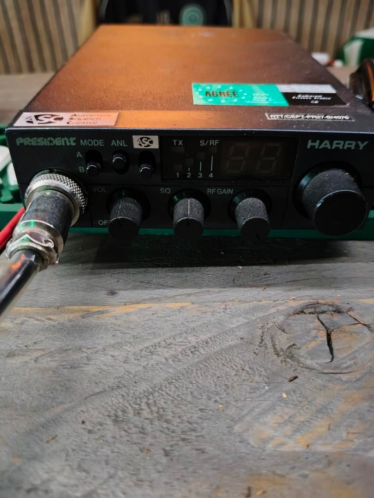 President Harry 27 MC bakkie 40 kanaals, Ophalen of Verzenden