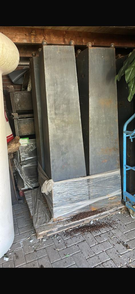 Grote stalen plantenbakken 2 m hoog, Tuin en Terras, Ophalen, Zo goed als nieuw, Overige materialen