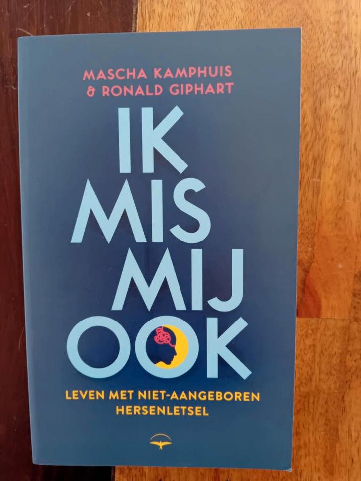 Ik mis mij ook - Ronald Giphart & Mascha Kamphuis, Boeken, Romans, Zo goed als nieuw, Ophalen of Verzenden