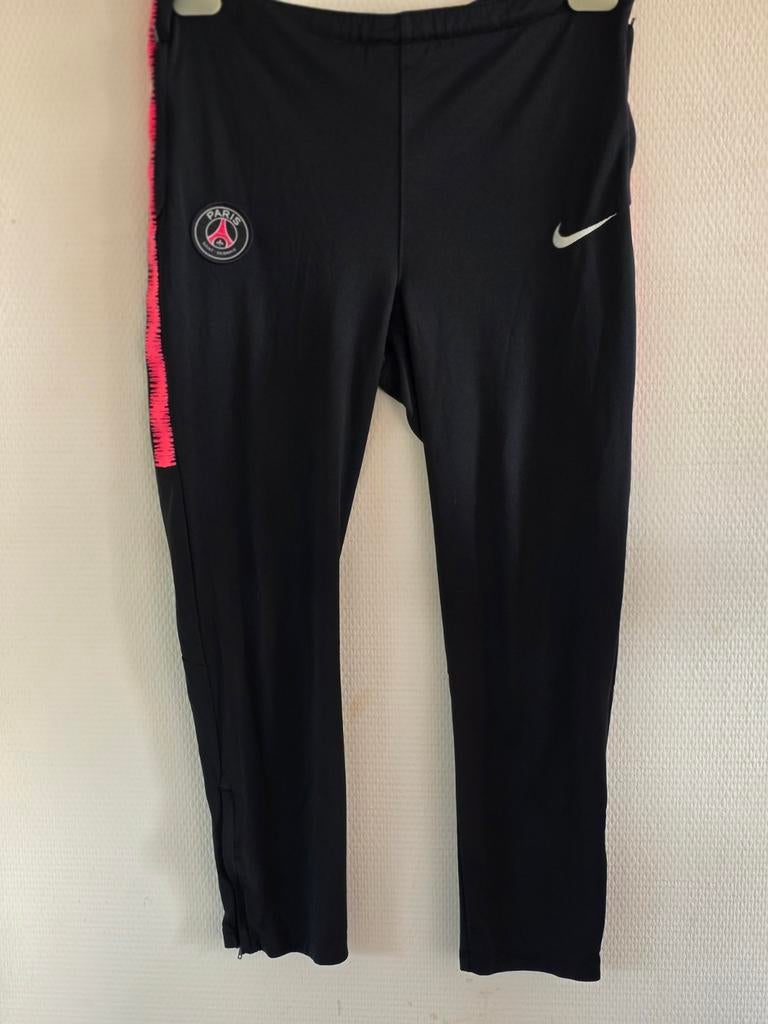 Nike Paris Saint-Germain meisjes trainingsbroek maat 158-170, Gebruikt, Meisje, Sport- of Zwemkleding, Ophalen of Verzenden