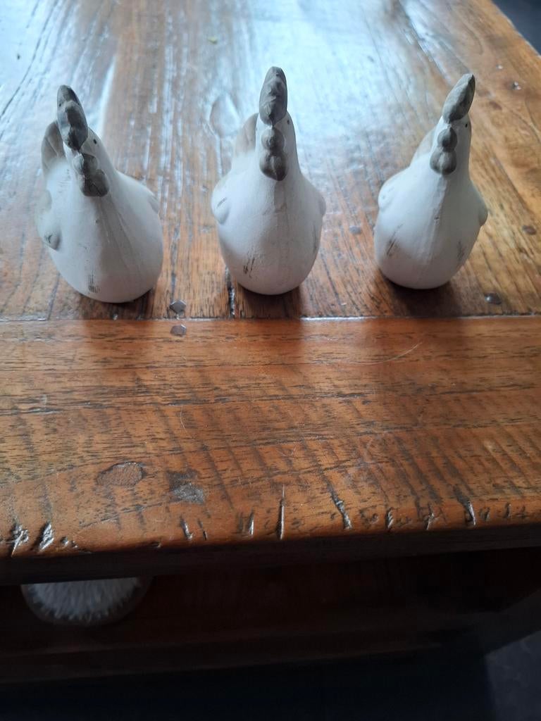 Set van 3 decoratieve kippen van steen/keramiek, Gebruikt, Beige, Ophalen of Verzenden, Landelijk