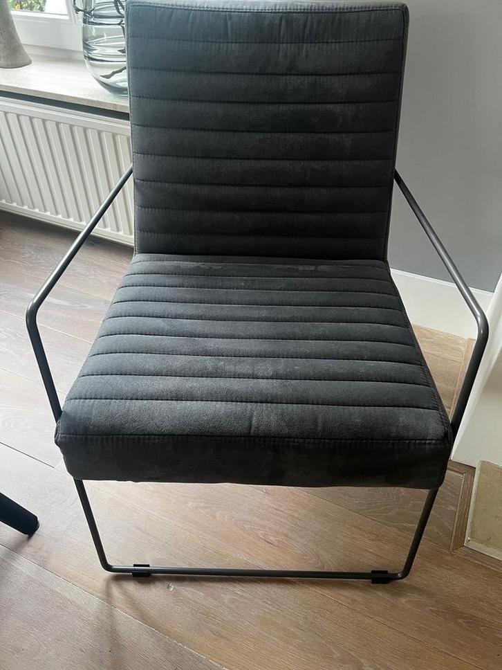 Prominent Fauteuils: Donker- en Lichtgrijs, Z.G.A.N., Huis en Inrichting, Fauteuils, Zo goed als nieuw, Stof, 75 tot 100 cm, Ophalen of Verzenden