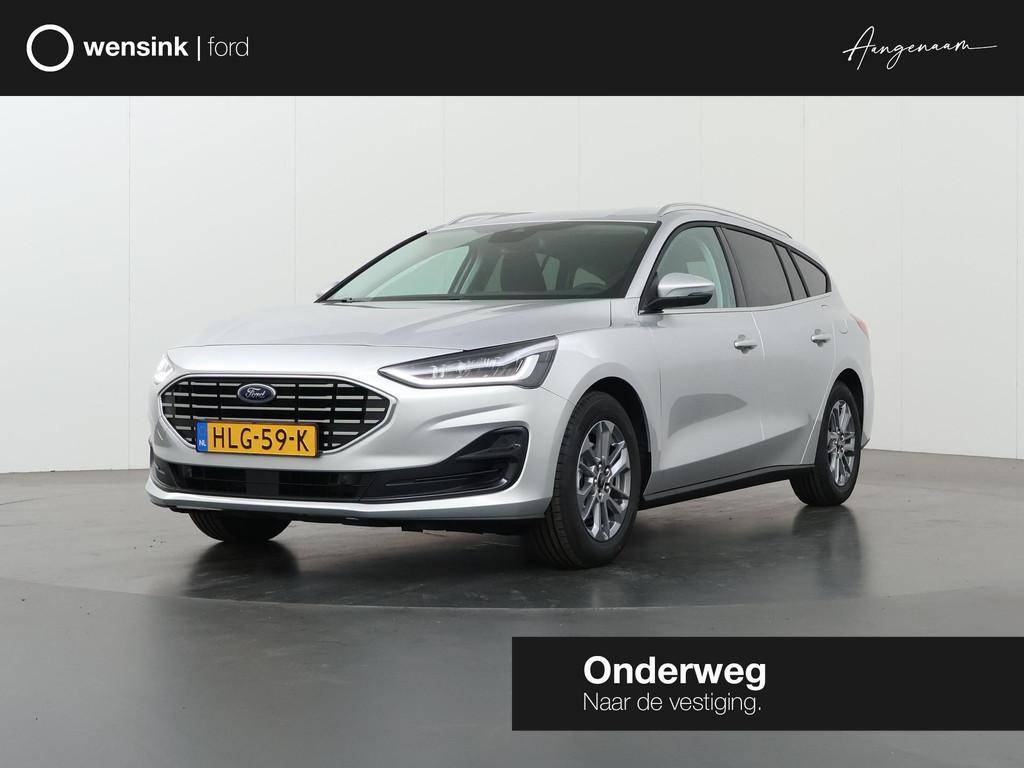 Ford Focus Wagon 1.0 EcoBoost Hybrid Titanium, Auto's, Gebruikt, Lichtsensor, Origineel Nederlands, Handgeschakeld