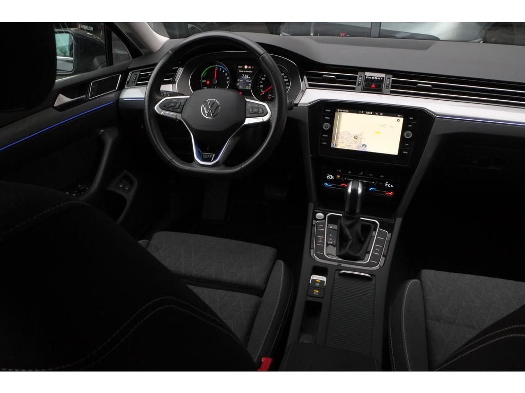 Volkswagen Passat Variant 1.4 TSI PHEV GTE, SOH 97%, Achteru, Auto's, Volkswagen, Gebruikt, Zwart, 4 cilinders, Leder en Stof