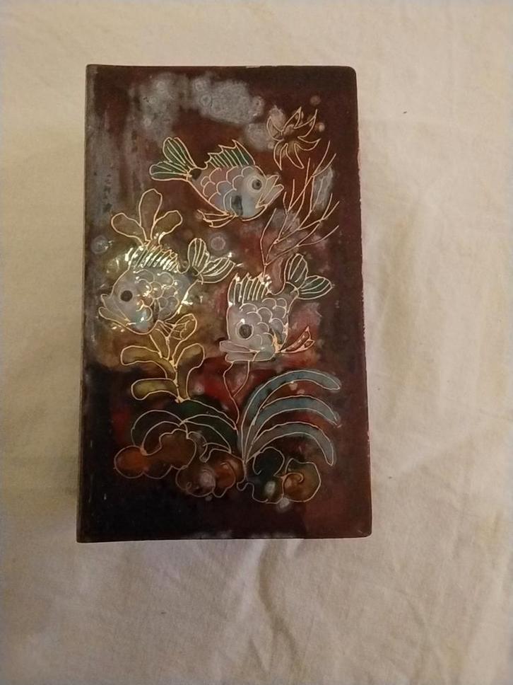 Emaille doosje met vissen decoratie, Antiek en Kunst, Antiek | Emaille, Ophalen of Verzenden