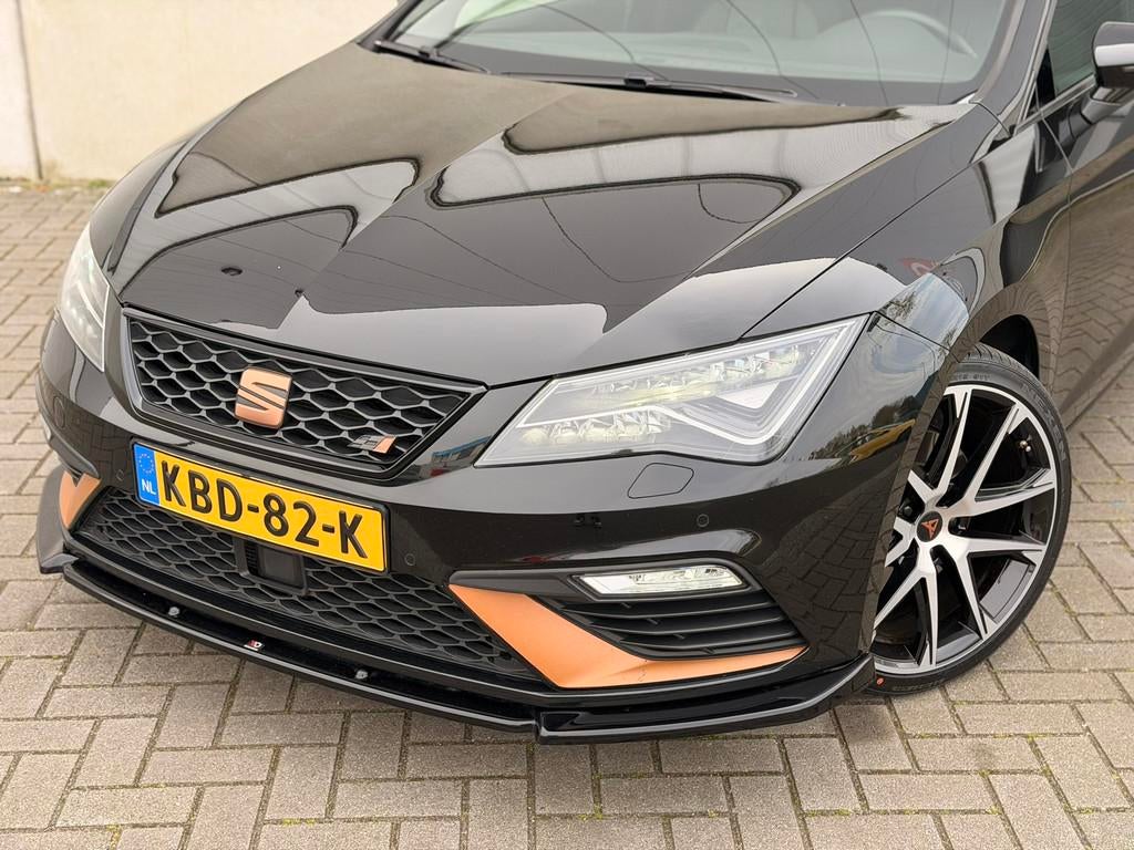 Seat Leon ST 2.0 TSI Cupra FR DSG Pano 19'' Virtual Trekh Le, Auto's, Seat, Gebruikt, 1984 cc, Leon, Zwart