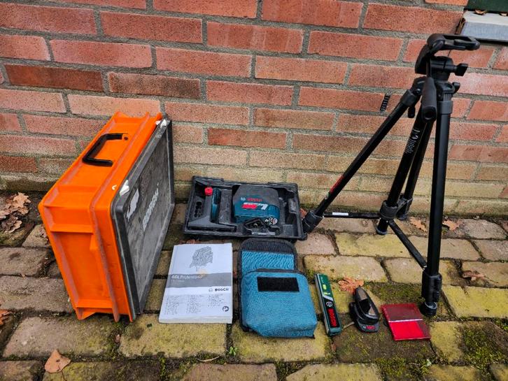 Bosch GCL 2-50 C Kruislijnlaser met Statief, Doe-het-zelf en Verbouw, Meetapparatuur, Gebruikt, Licht, Ophalen
