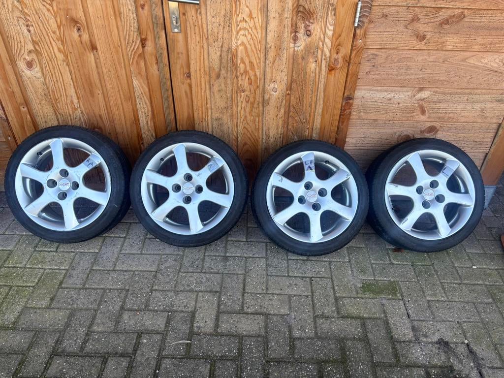 Set 4x100 OZ Racing, Auto-onderdelen, Banden en Velgen, Ophalen, Gebruikt, 16 inch, Banden en Velgen