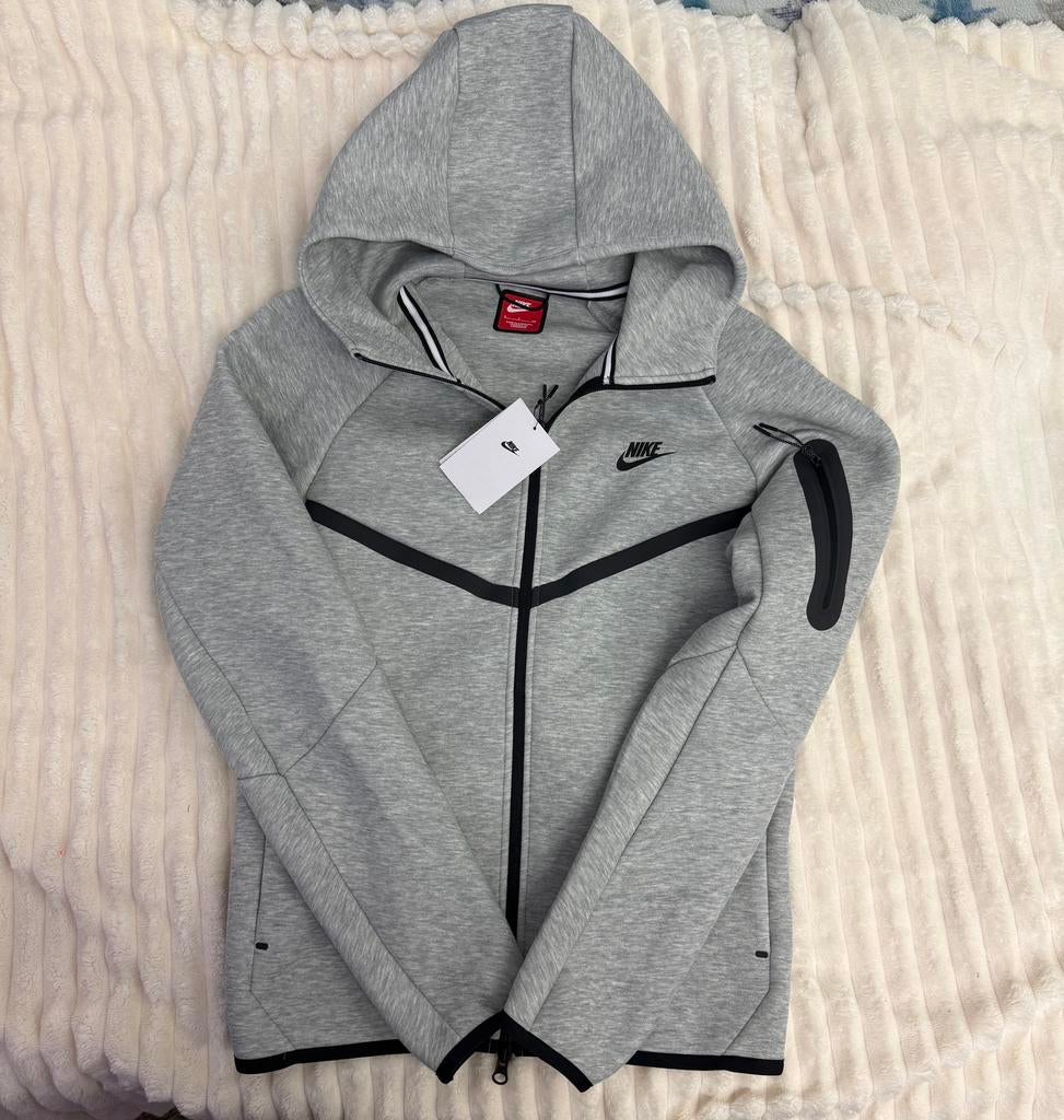Nike Tech Fleece, Ophalen of Verzenden, Nieuw, Maat 46 (S) of kleiner, Grijs