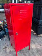 Locker, Ophalen, Zo goed als nieuw