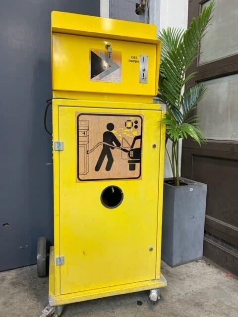 Stofzuigerkast met Betaalsysteem, Ophalen, Gebruikt, -, -