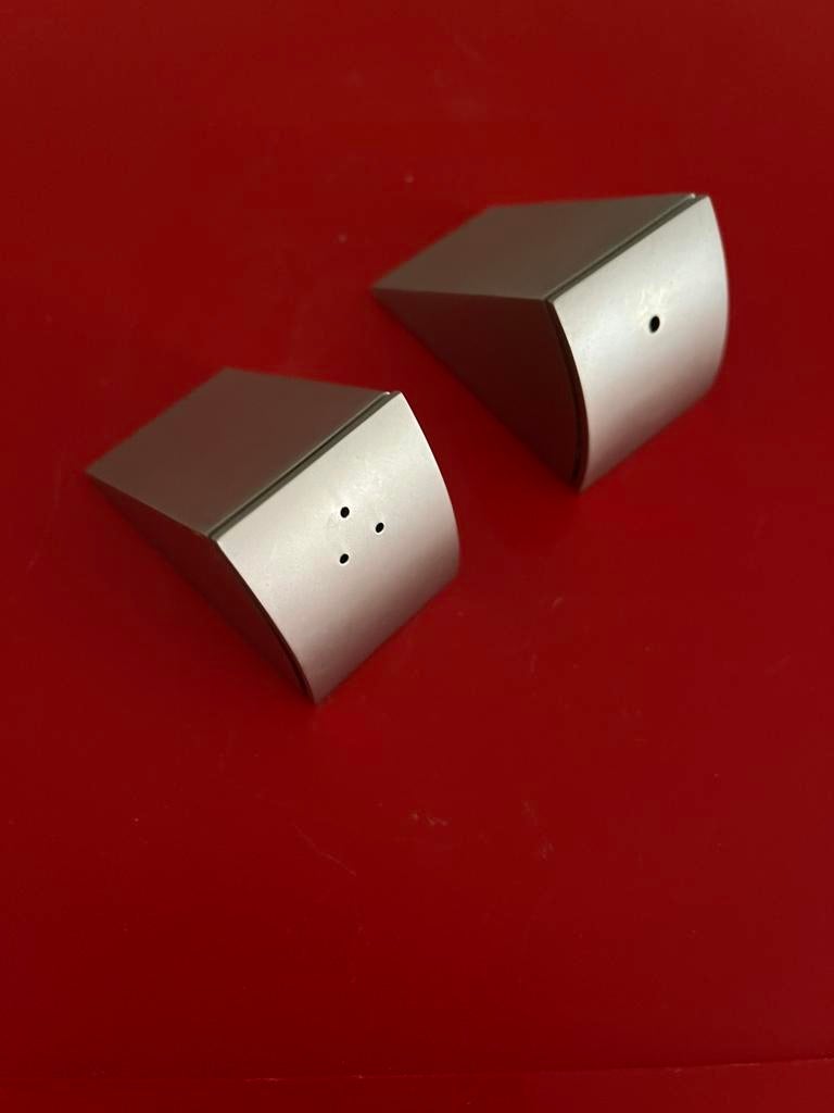 JOYAS DESIGN. —  SALT. &. PEPPER SET., Ophalen of Verzenden