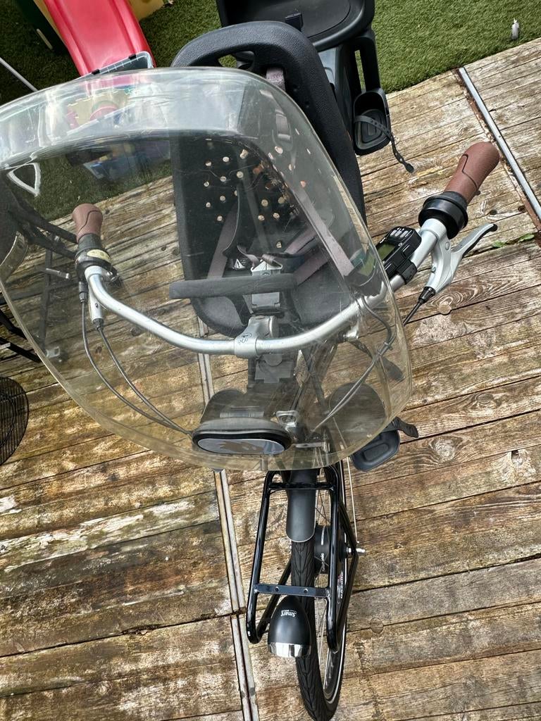 Yepp fietsstoeltje voor voorop de fiets incl windscherm, Ophalen of Verzenden, Gebruikt, Voorzitje, Voetsteuntjes