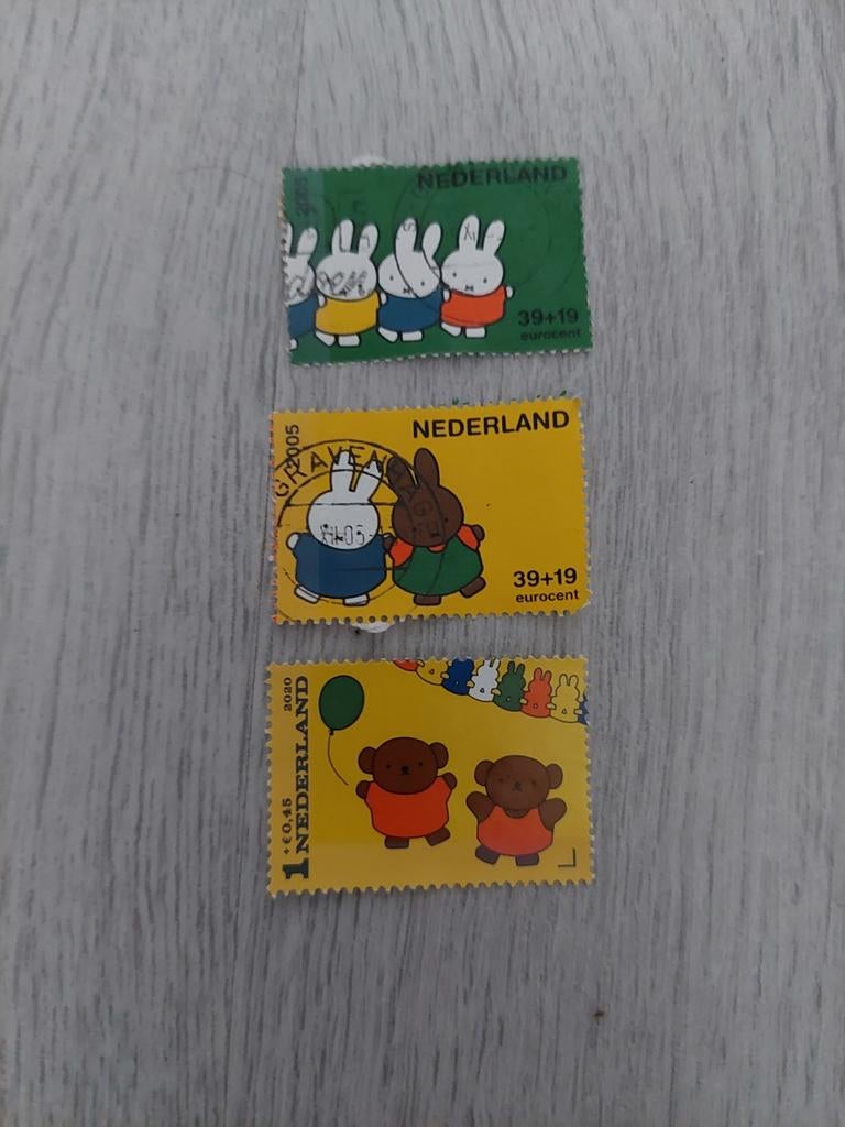 Nederlandse postzegels met Nijntje en beertjes, Postzegels en Munten, Postzegels | Nederland, Ophalen of Verzenden