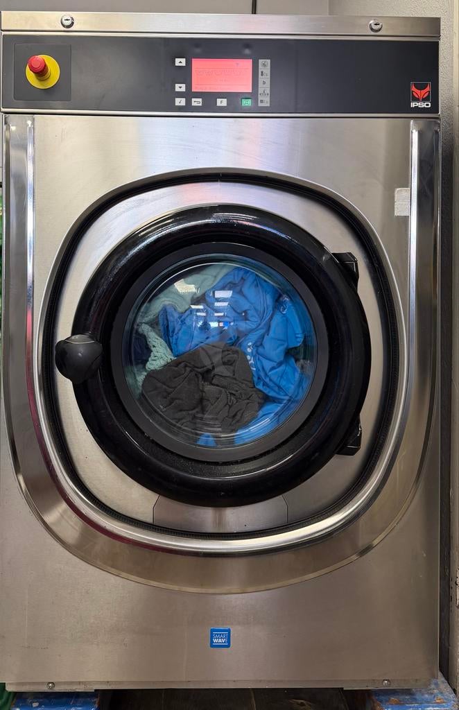 Ipso iy135 elektrische verwarmd wasmachine (14 kilo), Ophalen, 1200 tot 1600 toeren, Gebruikt, 10 kg of meer