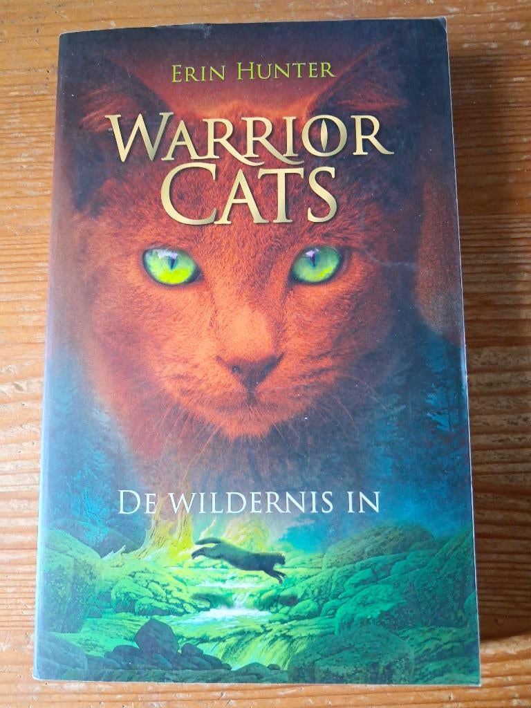 Warrior cats 1 (nl), Ophalen, Zo goed als nieuw, Erin Hunter
