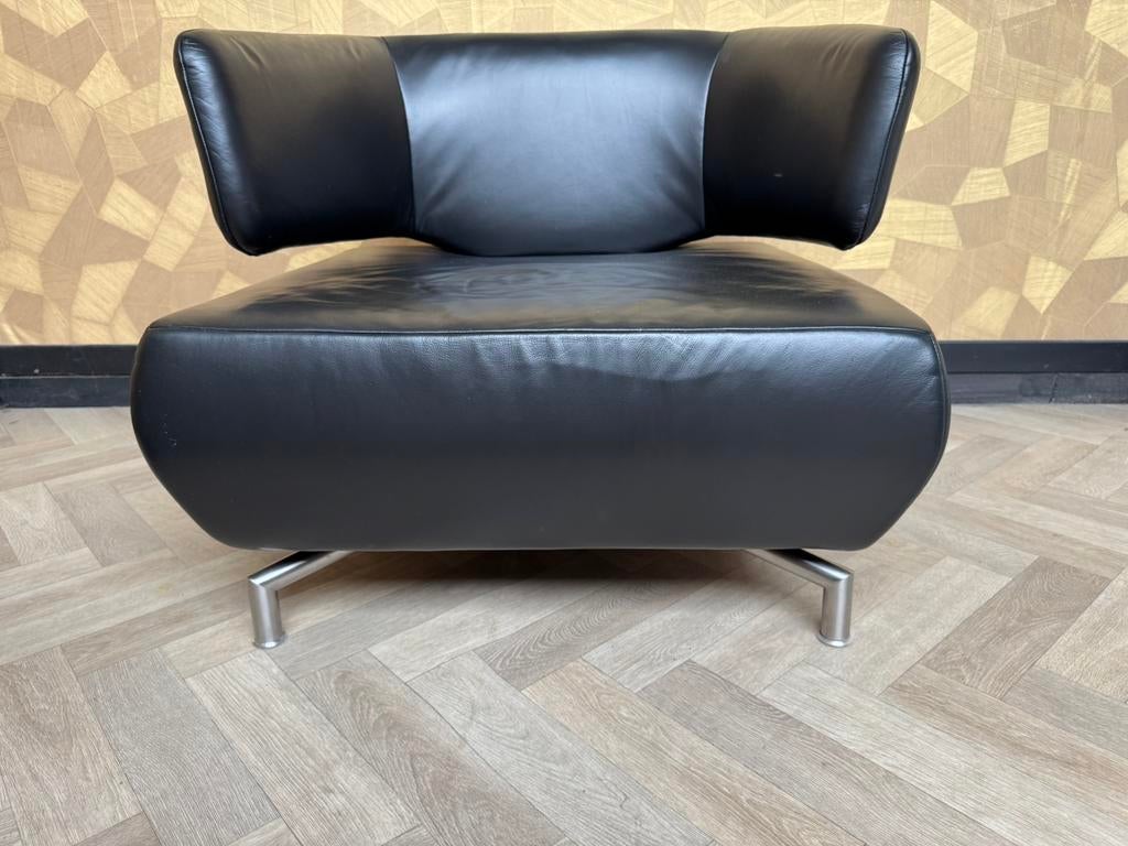 Koinor kubusvormige design fauteuil., Huis en Inrichting, Fauteuils, Ophalen of Verzenden, Zo goed als nieuw, 75 tot 100 cm, 50 tot 75 cm