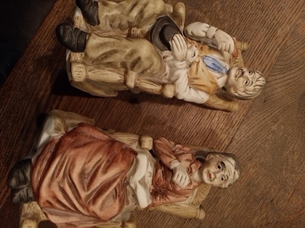 Opa en oma in schommelstoel vintage, Ophalen of Verzenden, Gebruikt, Mens