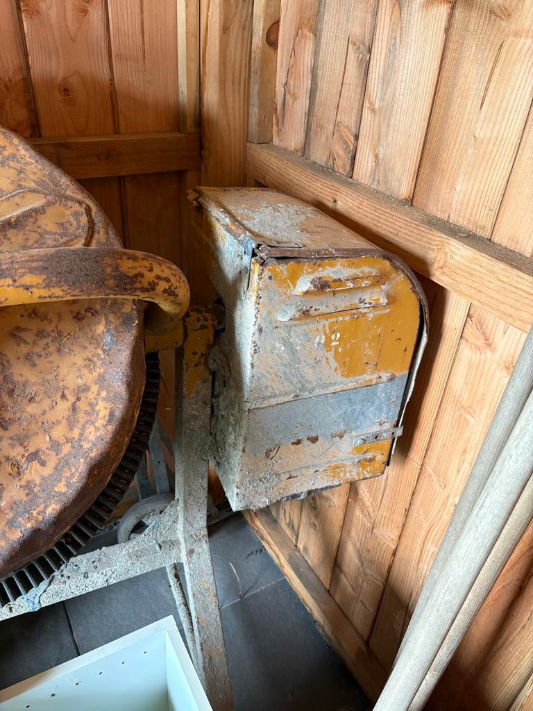 Gebruikte Betonmolen, Ophalen, Gebruikt