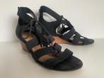 Ugg leer leren sandaal sleehak schoentje zwart beige maat 37, UGG, Verzenden, Zwart, Sandalen of Muiltjes