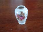 Gaaf klein rococo vaasje Hoogte ca 6 cm, Ophalen of Verzenden, Zo goed als nieuw