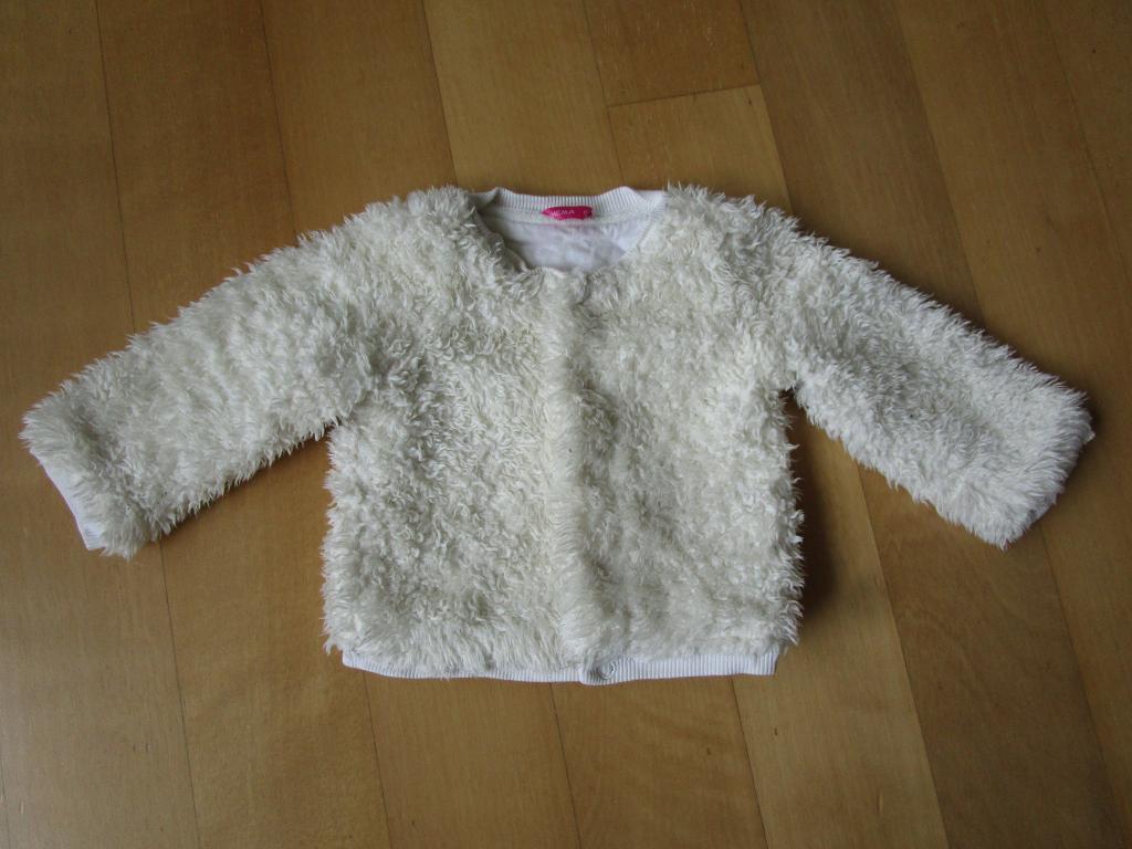 Hema - roomwit vest-jasje maat 62, Meisje, Ophalen of Verzenden, Zo goed als nieuw, Jasje