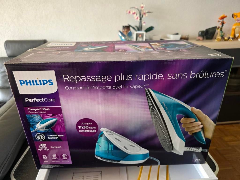 Philips PerfectCare Compact Plus stoomgenerator GC7920, Ophalen of Verzenden, Zo goed als nieuw