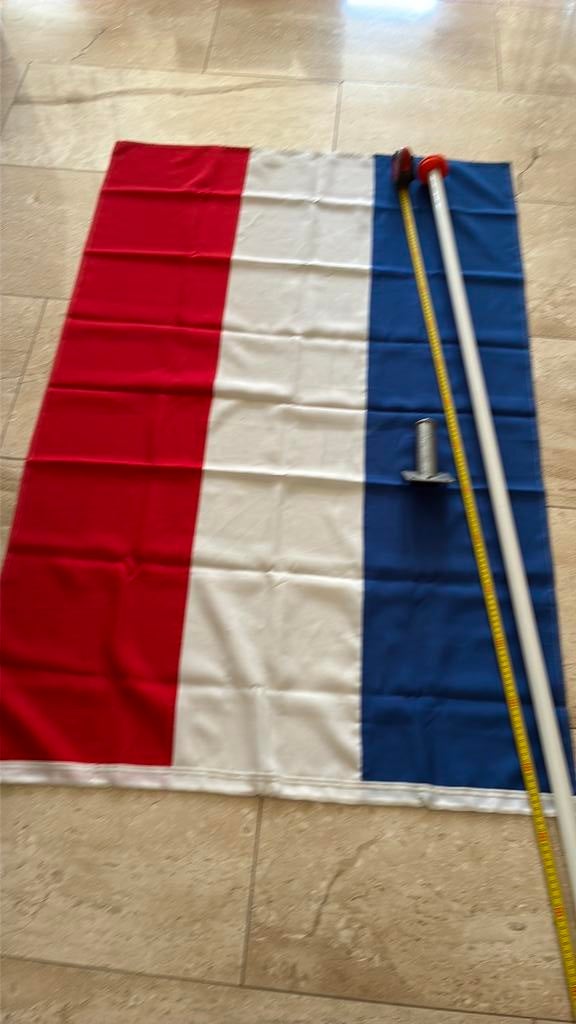 Vlaggenset Nederlandse vlag vlaggenhouder vlaggenstok, Diversen, Ophalen of Verzenden, Zo goed als nieuw